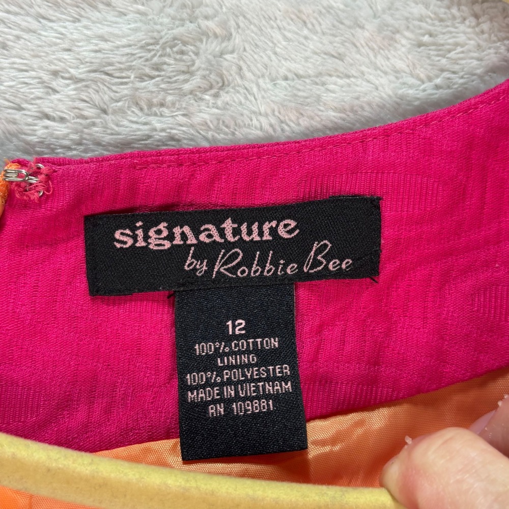 Signature by Robbie Bee Women's Sleeveless Pink Dress Belted Lined Size 12 - Picture 2 of 10